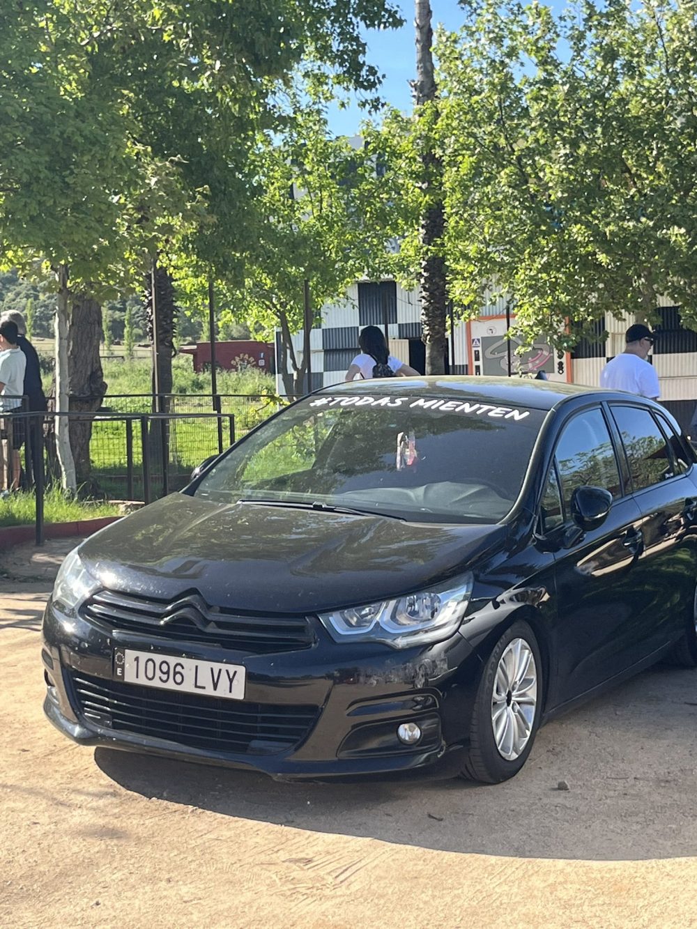 Citroen Xsara no está, Xsara se fue.