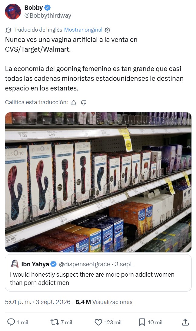 No sé si os habéis dado cuenta, pero el 90% de la venta presencial está ya orientada a mujeres. Son ellas las que gastan los billetes y la tarjeta física.
