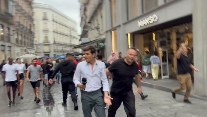 "Ha construido más vivienda Decathlon que Pedro Sánchez"