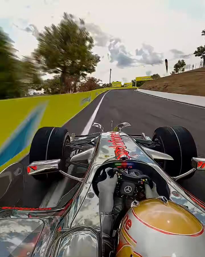 Assetto Corsa con DLSS 5 no parece un simulador... PARECE UN VÍDEO.